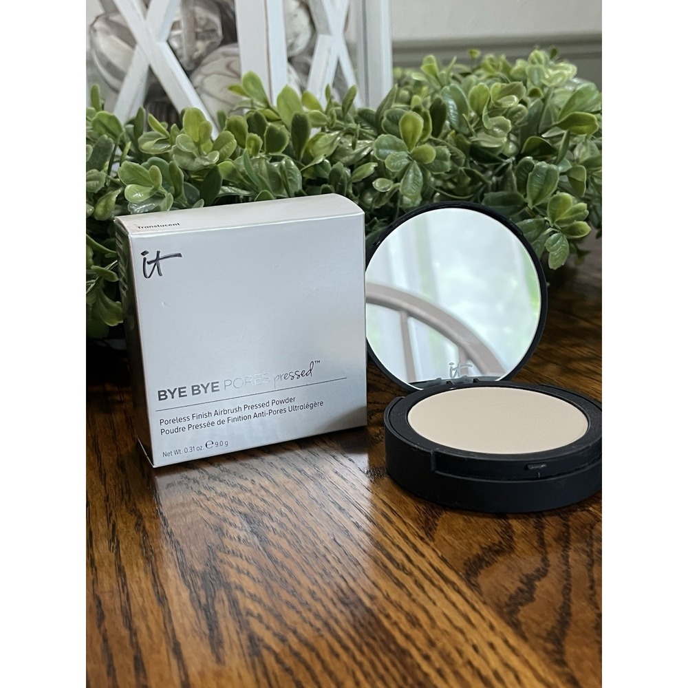 It Cosmetics Bye Bye Pores Airbrush Pressed‎ Setting Powder Translucent  .31 oz